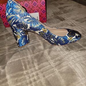Tory Burch shoes